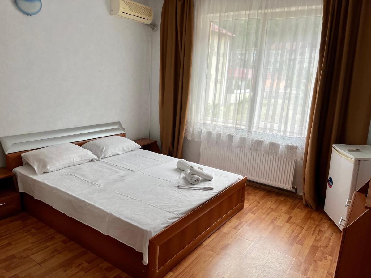 Pensiunea Orhideea Băile Herculane Esterno foto