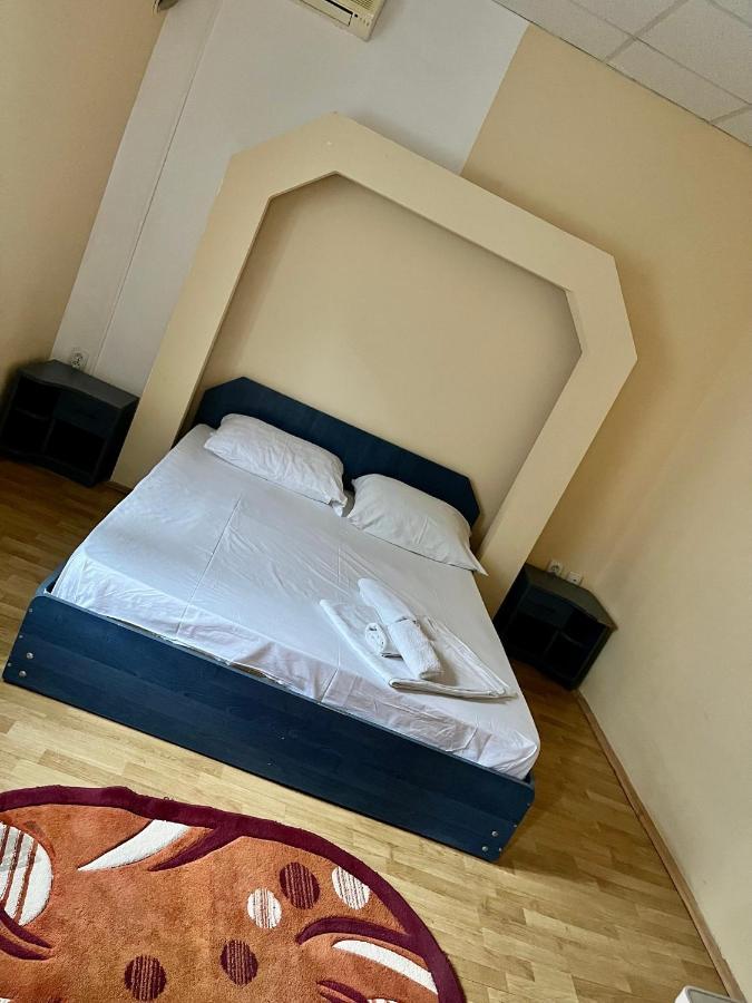 Pensiunea Orhideea Băile Herculane Esterno foto