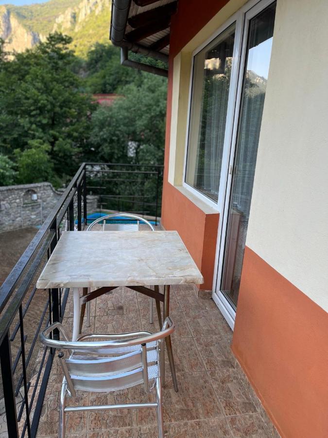 Pensiunea Orhideea Băile Herculane Esterno foto